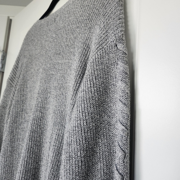 American Eagle Sweater - Size Small - Picture 7 of 8